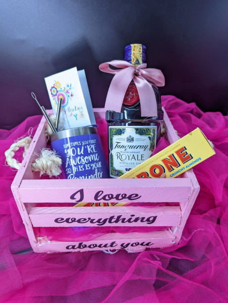 I Love Everything About You Gift Hamper 