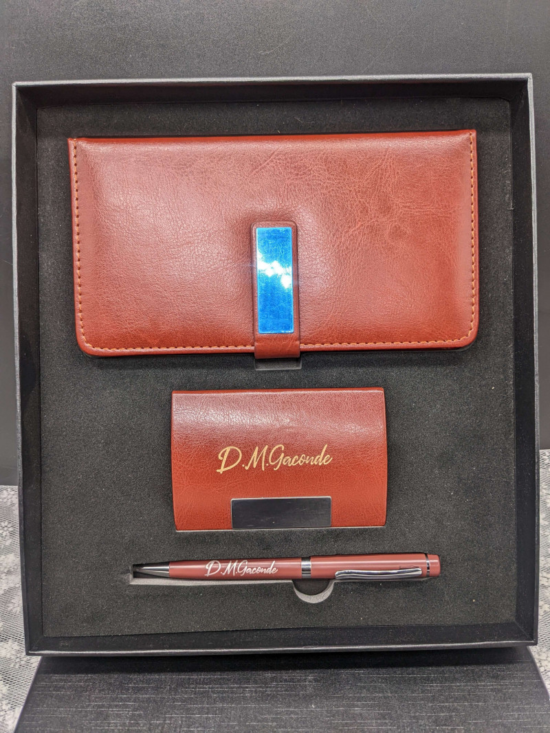 Personalized Portable Notebook, Card Holder And Pen Gift Set