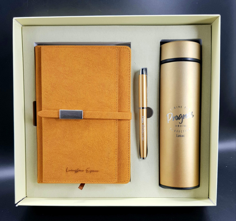 Personalized Thermal Bottle, Pen, Flash Disk & Notebook Set