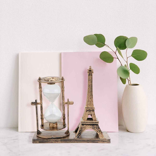 Retro Eiffel Tower Hourglass