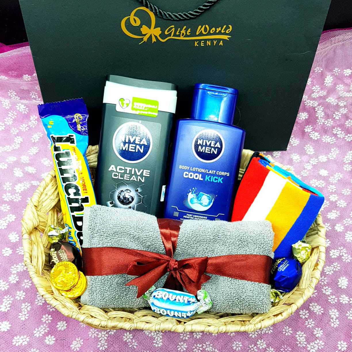 He's Outgoing Gift Hamper